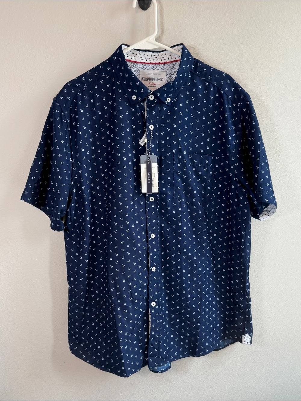 Short-Sleeve Navy Anchor Print Shirt International Report
